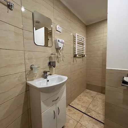 готель-кафе чатина Soymy