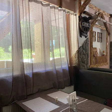 готель-кафе чатина Hotel